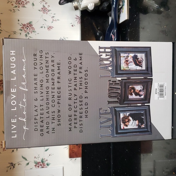 HOST PICK. NIB LIVE, LAUGH, LOVE Photo Frames - Picture 3 of 3